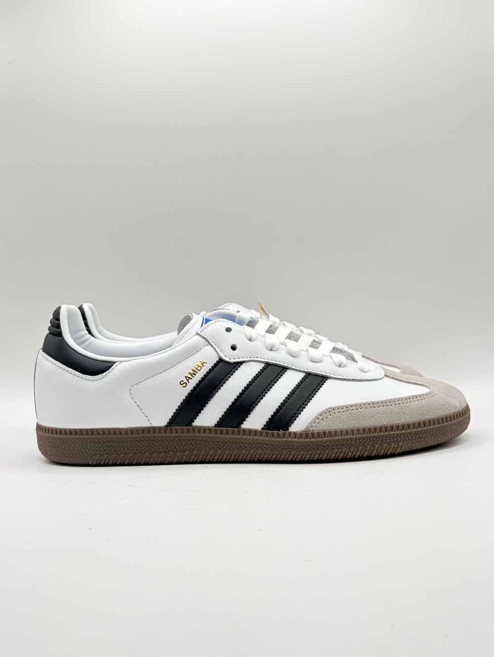 adidas Samba OG White and Black US Men’s 9.5 / Women’s 10.5